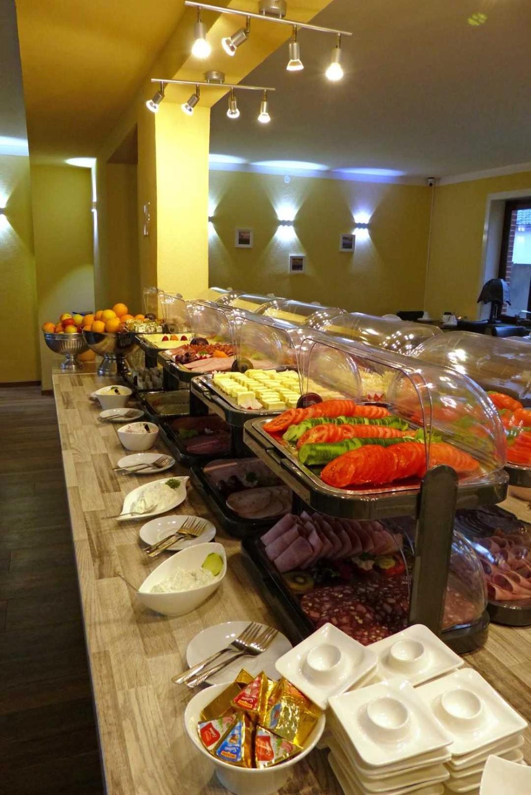 Hotel Zur Seerobbe クックスハーフェン エクステリア 写真