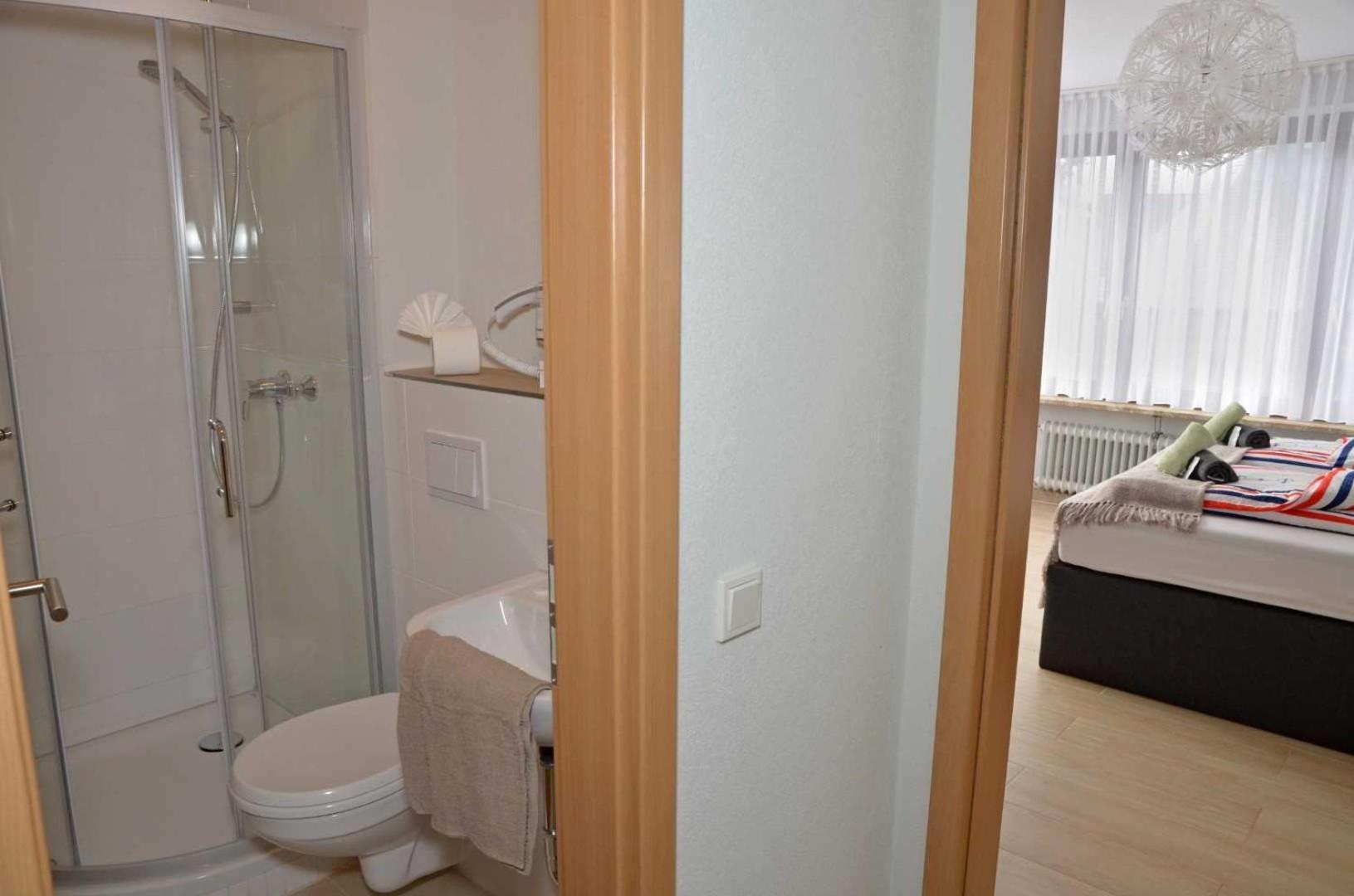Hotel Zur Seerobbe クックスハーフェン エクステリア 写真